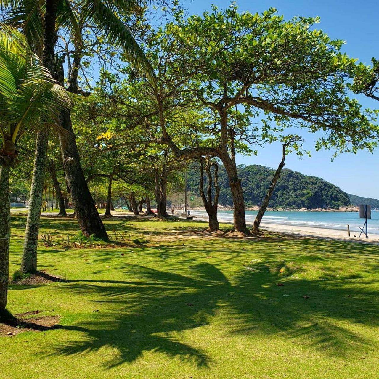 Canto Laranjeiras Club Guaiuba Guarujá
