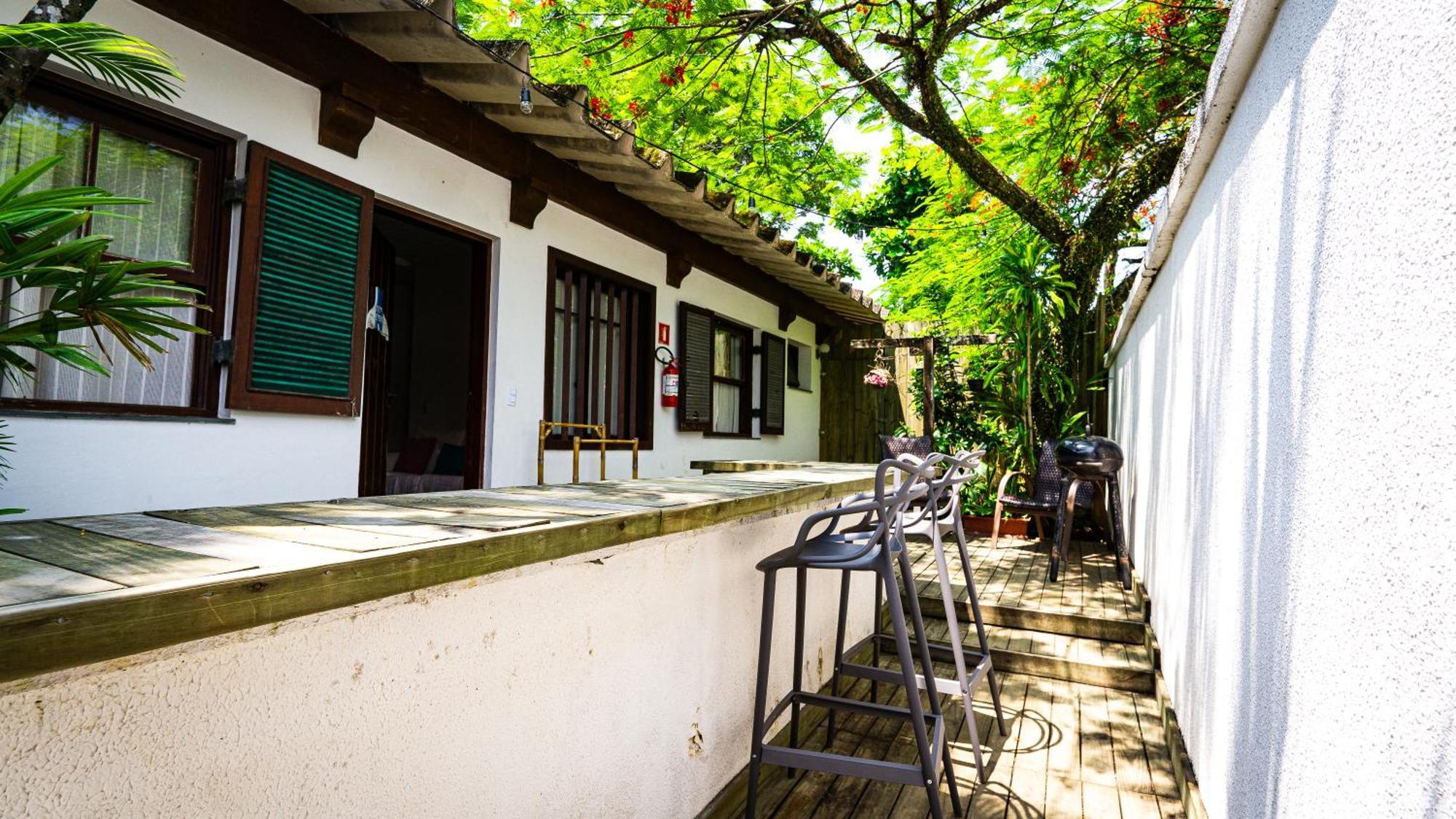 Canto Laranjeiras Club Guaiuba Guaruja